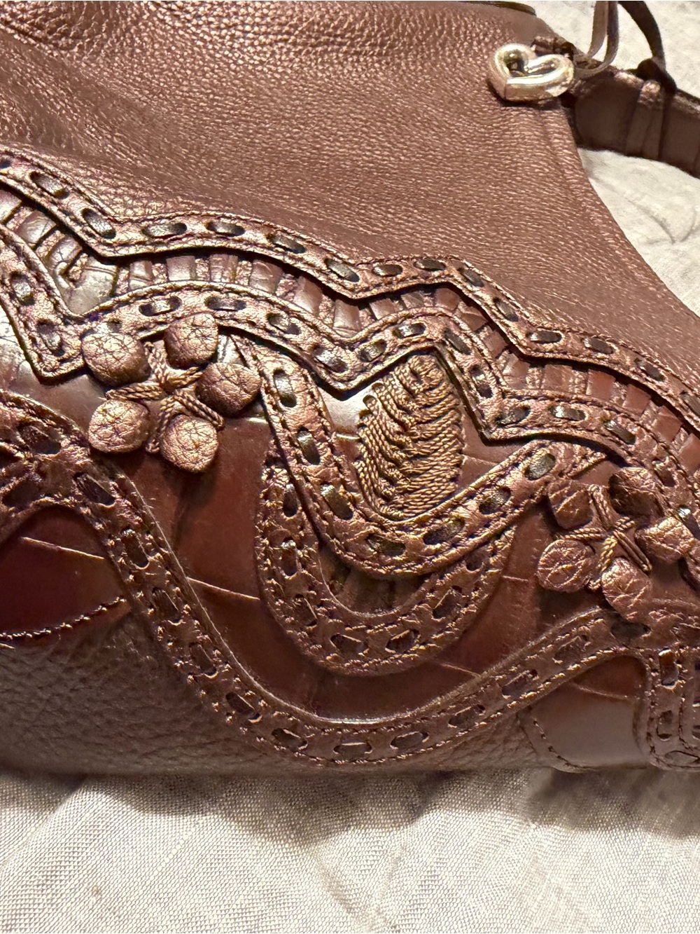 Brighton pebbled leather shoulder bag - Picture 2 of 7